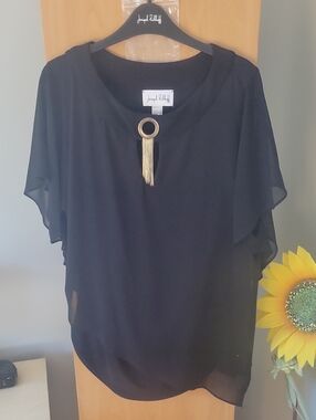 Joseph Ribkoff Black Short-Sleeve Blouse with Gold Ring Tassel